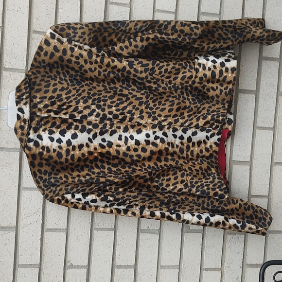 Leopard 🐆🐆 Jacket - Picture 7 of 9